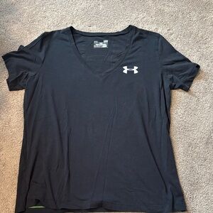Under Armour Women's Black Short Sleeve Tee